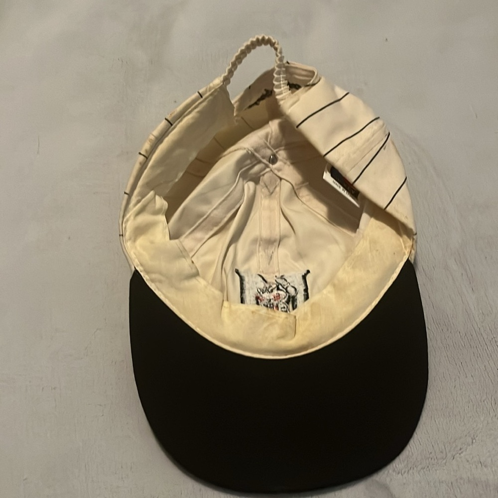 Vintage Disney Mickey Baseball Cap - Picture 2 of 5